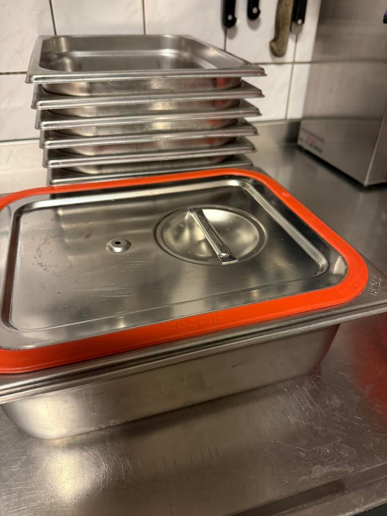 8x Rieber 1/2 gastronormbakken met deksel, Ophalen, Gebruikt