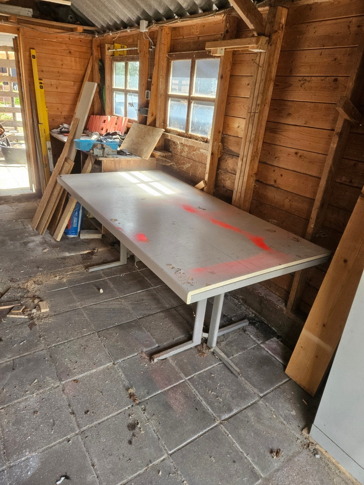 Grote klustafel 195x100 cm - Ideaal voor werkplaats, Ophalen, Gebruikt