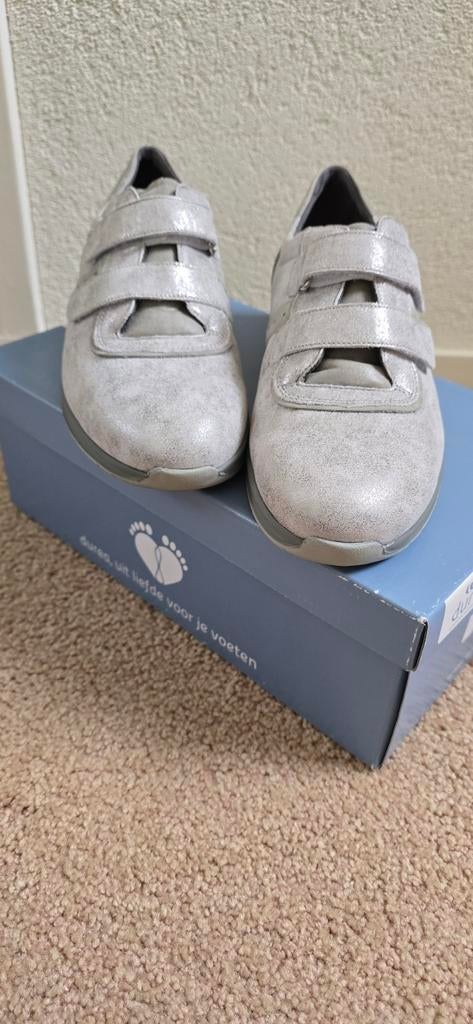 Durea damesschoenen grijs, maat 6, wijdte H, z.g.a.n., Kleding | Dames, Schoenen, Durea, Schoenen met lage hakken, Ophalen of Verzenden