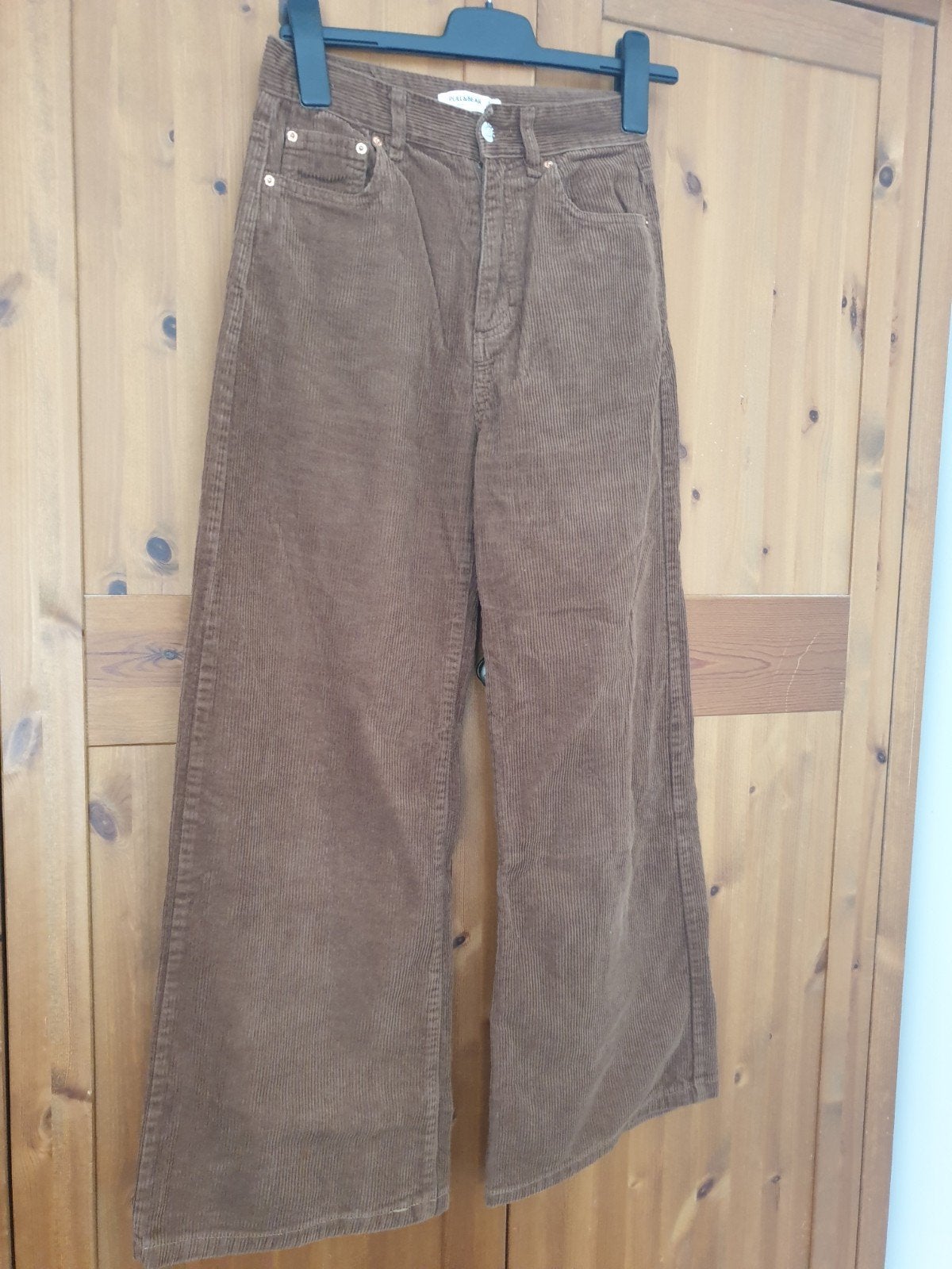 Pull&Bear ribfluwelen broek, maat 36 (S), Bruin, Pull&Bear, Ophalen of Verzenden, Zo goed als nieuw