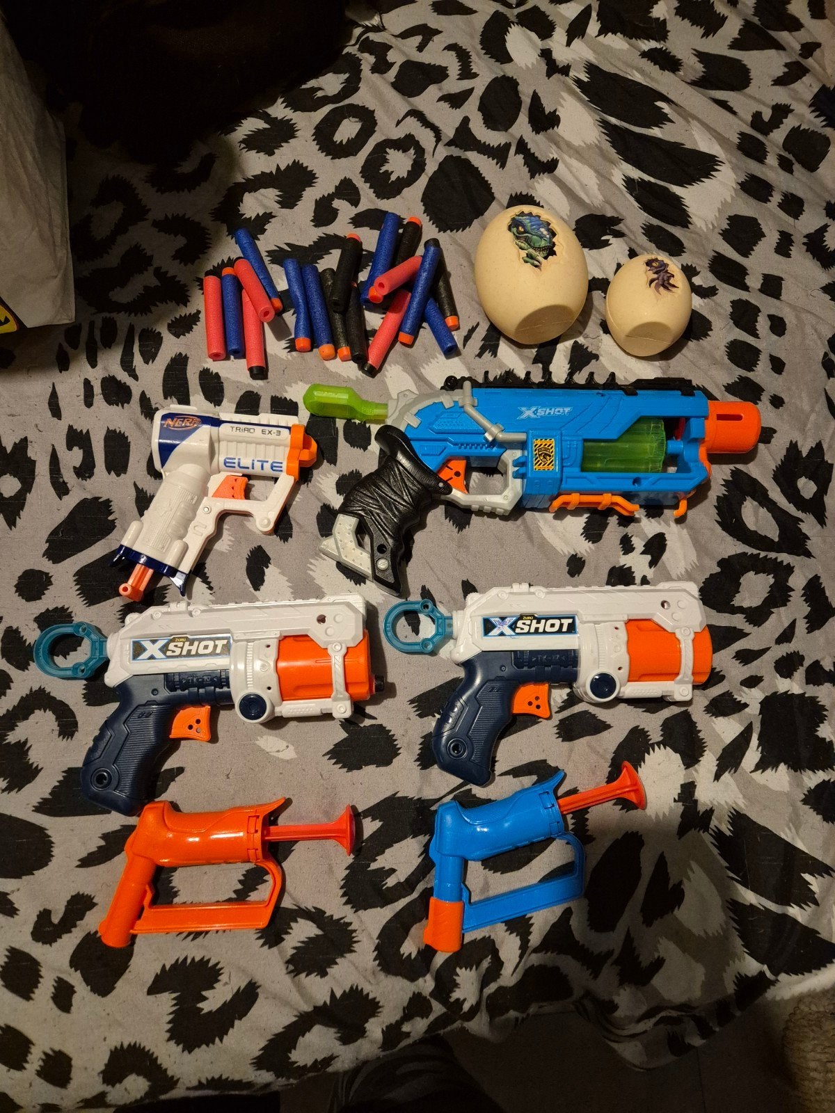 Nerf en X-Shot Blasters met pijltjes en dino-eieren, Ophalen, Jongen of Meisje