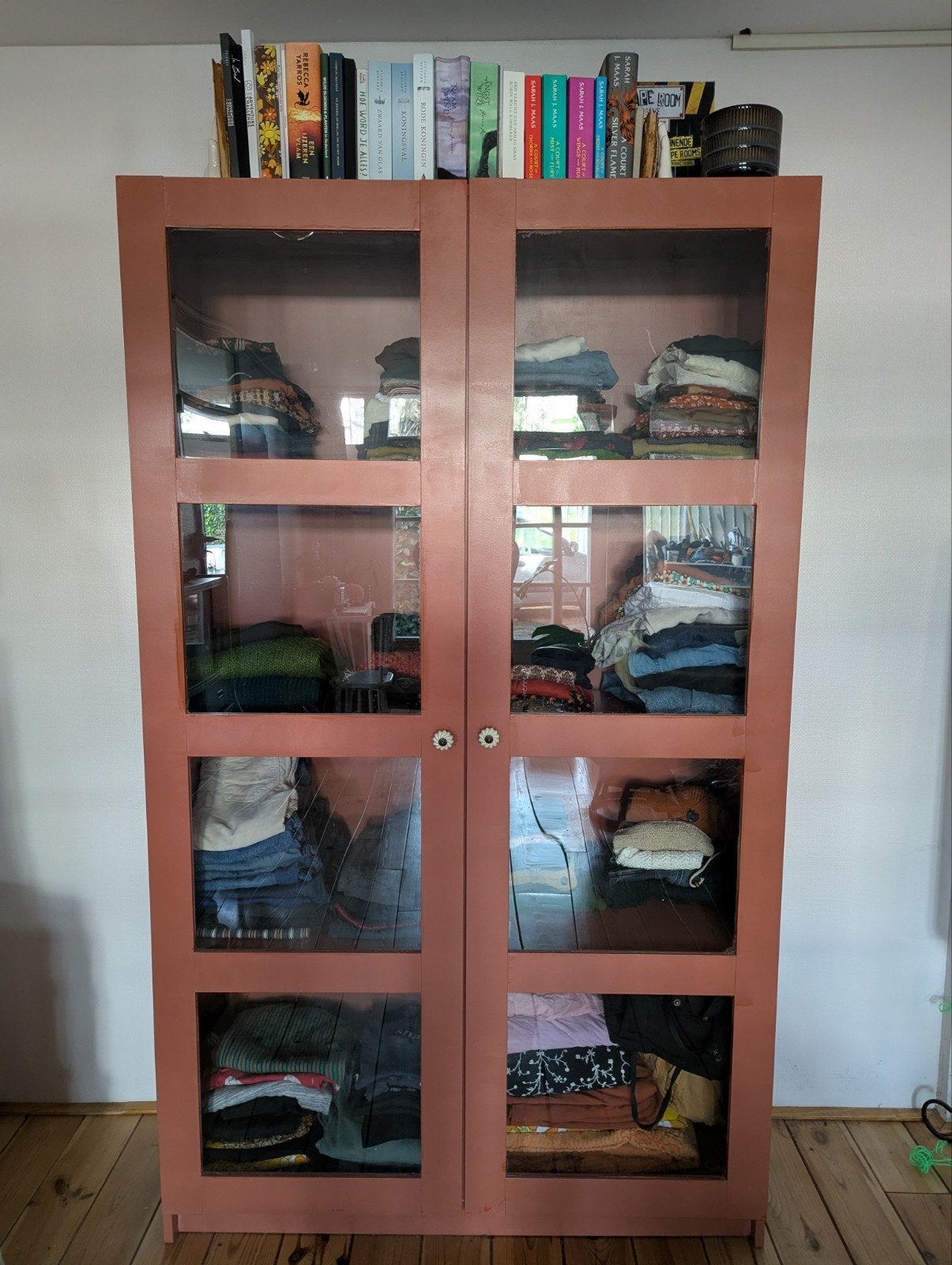 IKEA BILLY Boekenkast oud roze met deuren 120x42x202 cm, Huis en Inrichting, Ophalen, Met deur(en), 100 tot 150 cm, 200 cm of meer