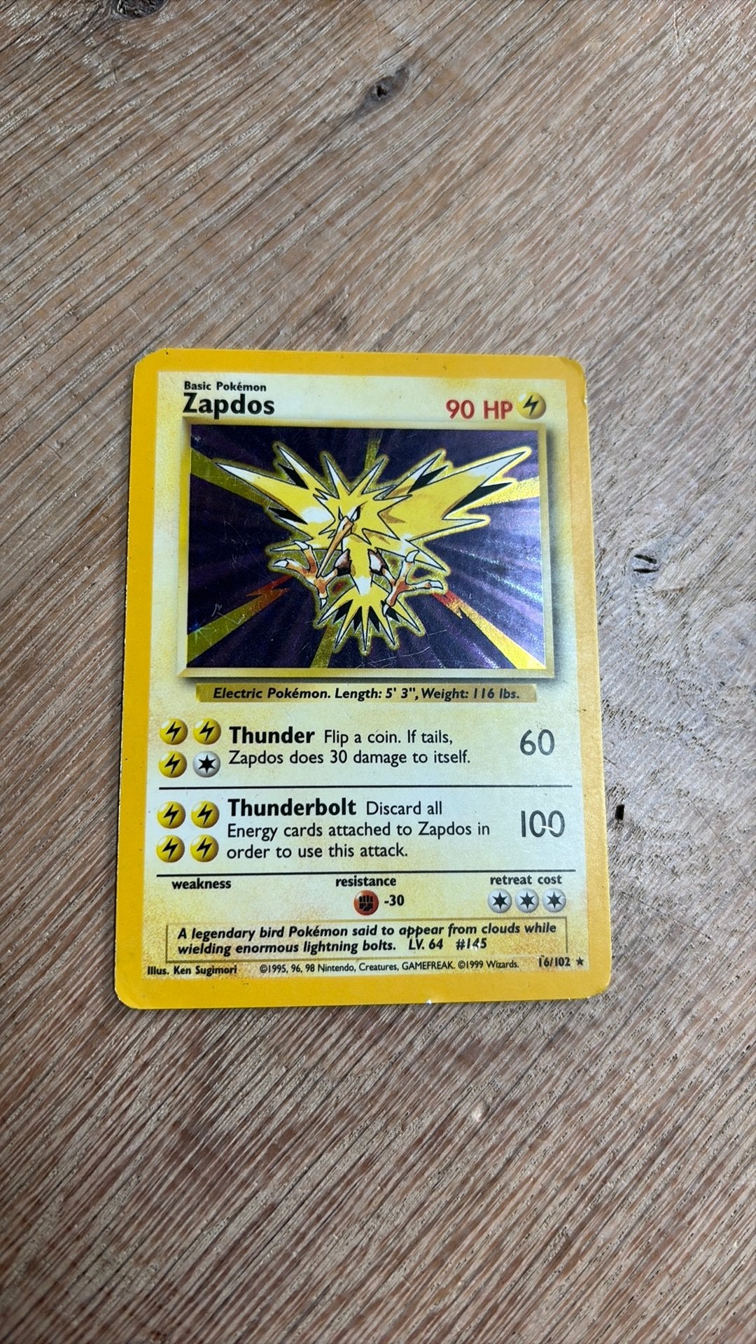 Zapdos Base Set Holo 16/102, Ophalen of Verzenden, Zo goed als nieuw