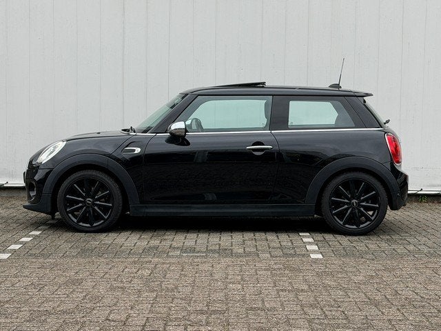 MINI Mini 1.5 Cooper Chili met Panoramadak, Navi, Stoelverwa, Auto's, Voorwielaandrijving, 136 pk, Gebruikt, 4 stoelen