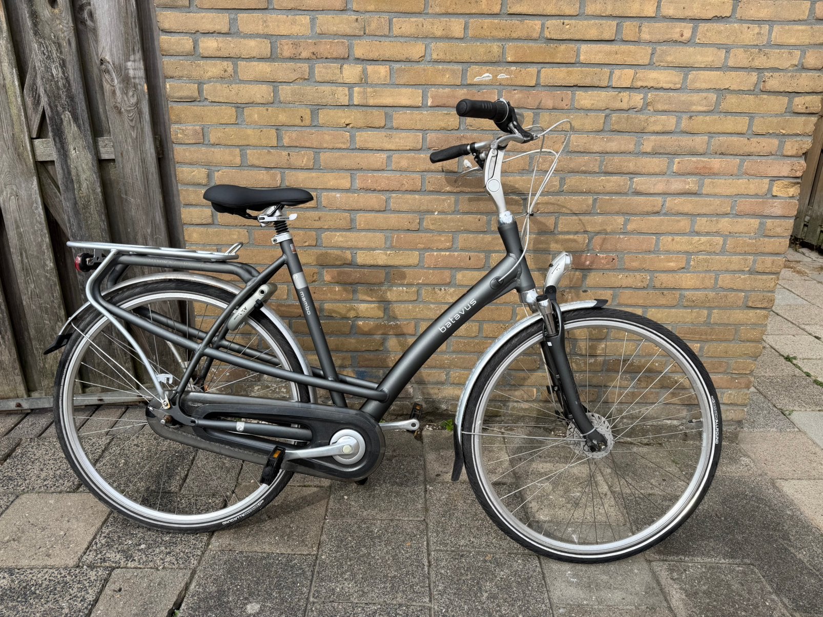 Nette batavus mambo damesfiets 28” 57 cm 5 versnellingen, Fietsen en Brommers, Fietsen | Dames | Moederfietsen, Ophalen, Versnellingen