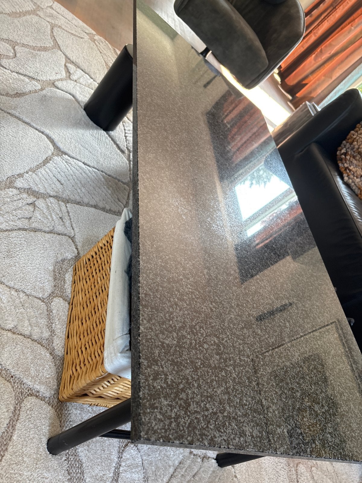 Salontafel met granieten blad en metalen onderstel, Ophalen, Gebruikt, 50 tot 100 cm, Metaal