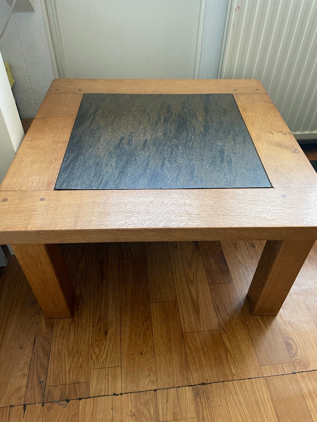 Eiken salontafel met leisteen blad - 75x75x40 cm, Ophalen, Gebruikt, 50 tot 100 cm, 5 – 50