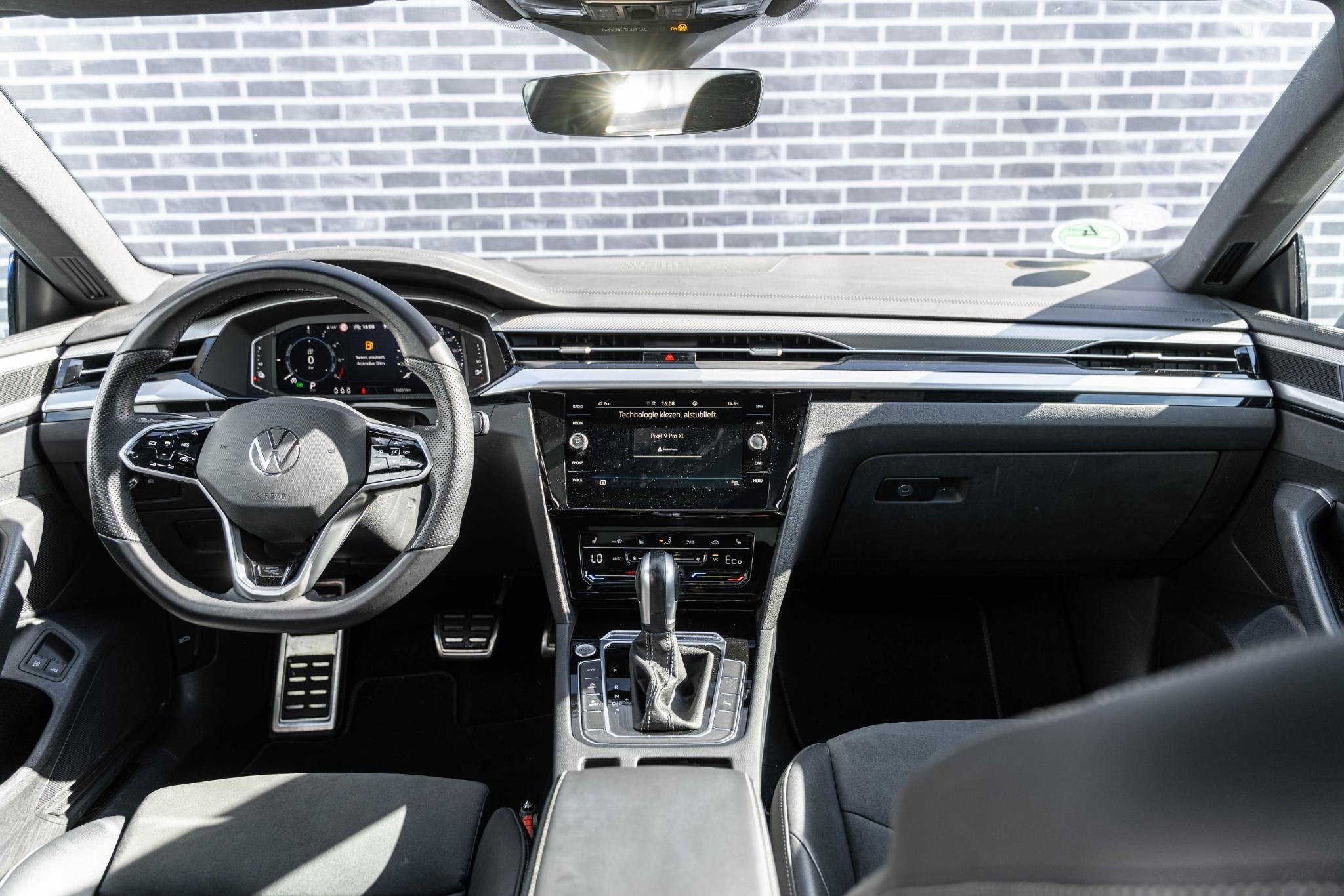 Volkswagen Arteon Shooting Brake 1.4 TSI eHybrid R-Line Busi, Auto's, Arteon, Gebruikt, 4 cilinders, Verblindingsvrij grootlicht