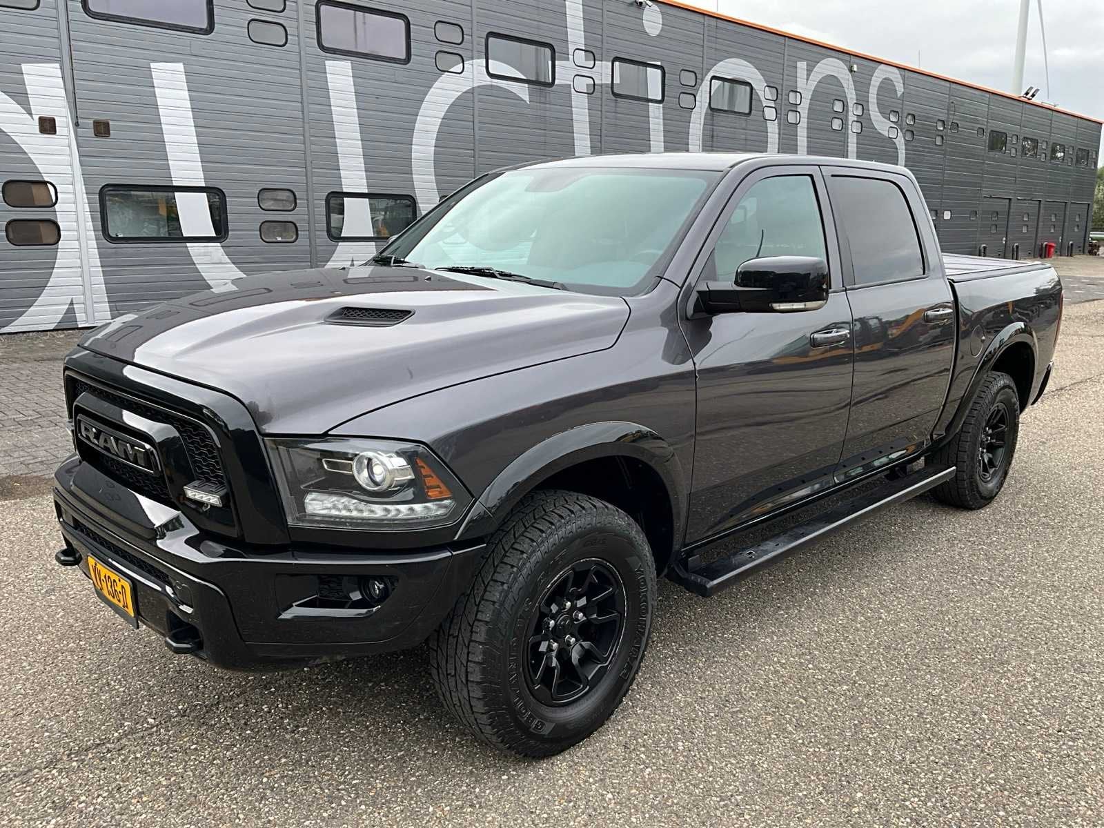 2016 Dodge Ram 1500 5.7 V8 Rebel Bedrijfswagen VV-136-D, Auto's, Automaat, Euro 5, Gebruikt, Bedrijf