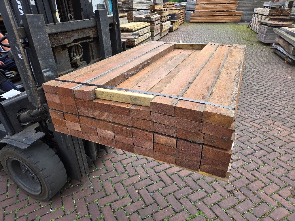 51 Hardhouten balken 4.7x10.0 cm 1.35 m lang - nr: HB238, Ophalen, Nieuw, Hardhout, Minder dan 180 cm
