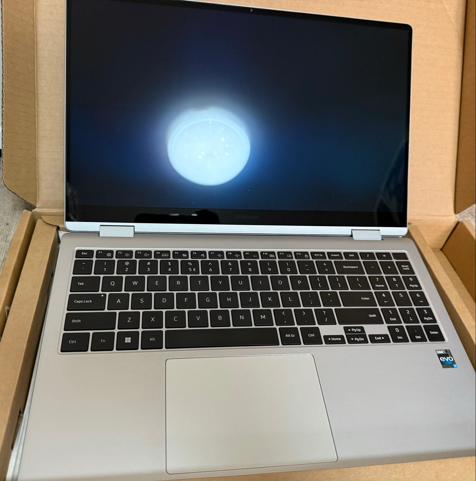 Samsung Galaxy Book3 360 15.6" i7-1360P 16GB RAM 512GB SSD, 2 tot 3 Ghz, Met touchscreen, Ophalen of Verzenden, Zo goed als nieuw