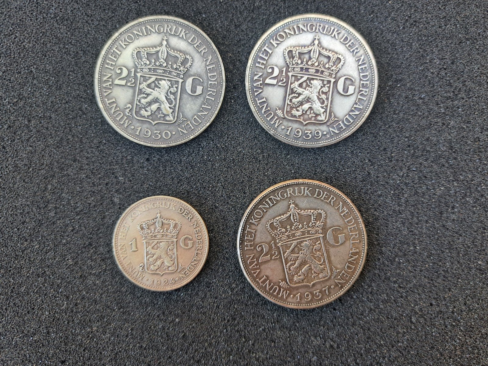 Koningin Wilhelmina (1924, 1930, 1937, 1939) VALS, Postzegels en Munten, Munten | Nederland, Setje, Zilver, Koningin Wilhelmina