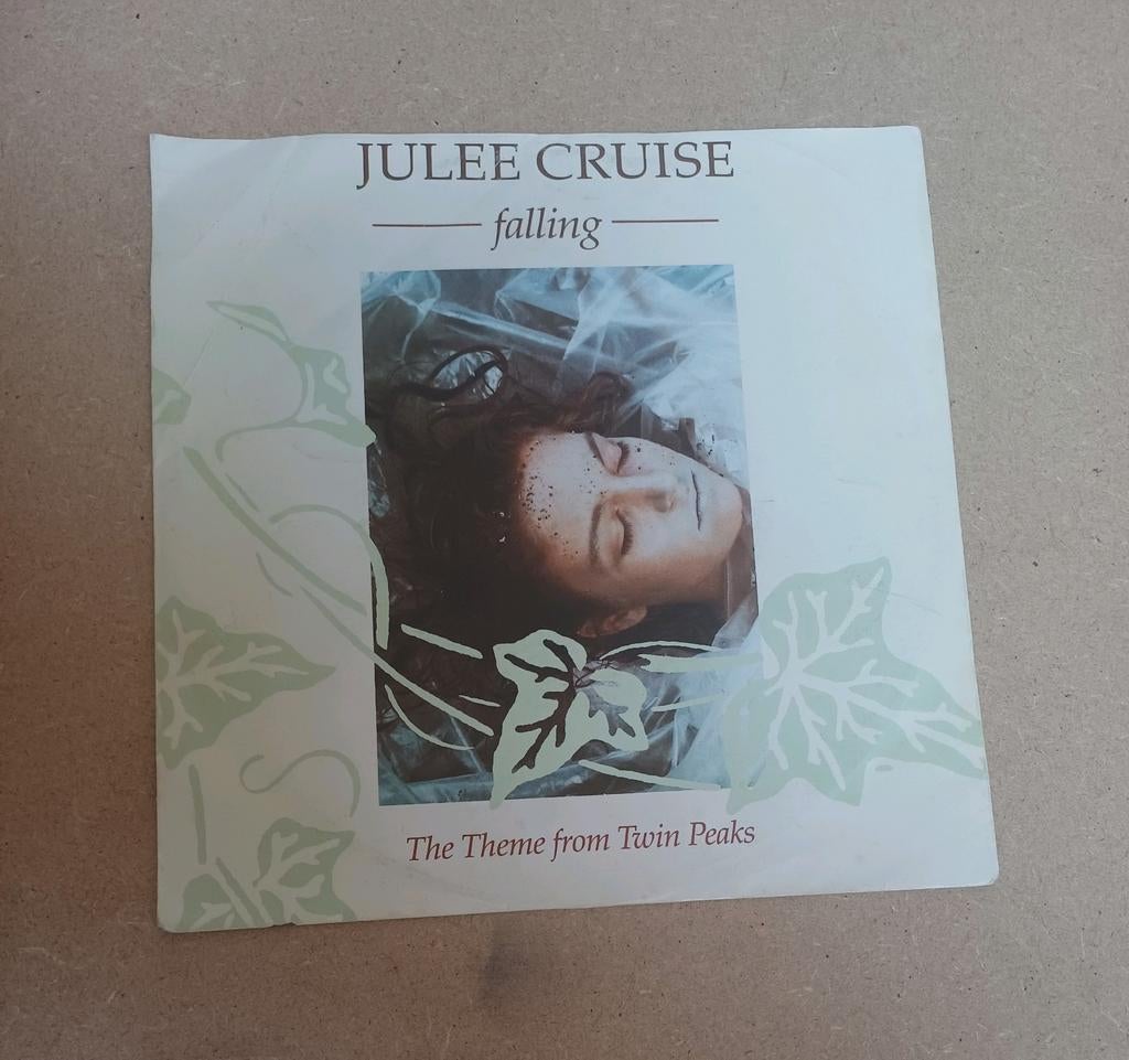 Julie Cruisee - Falling, Gebruikt, 7 inch, Single, Ophalen of Verzenden
