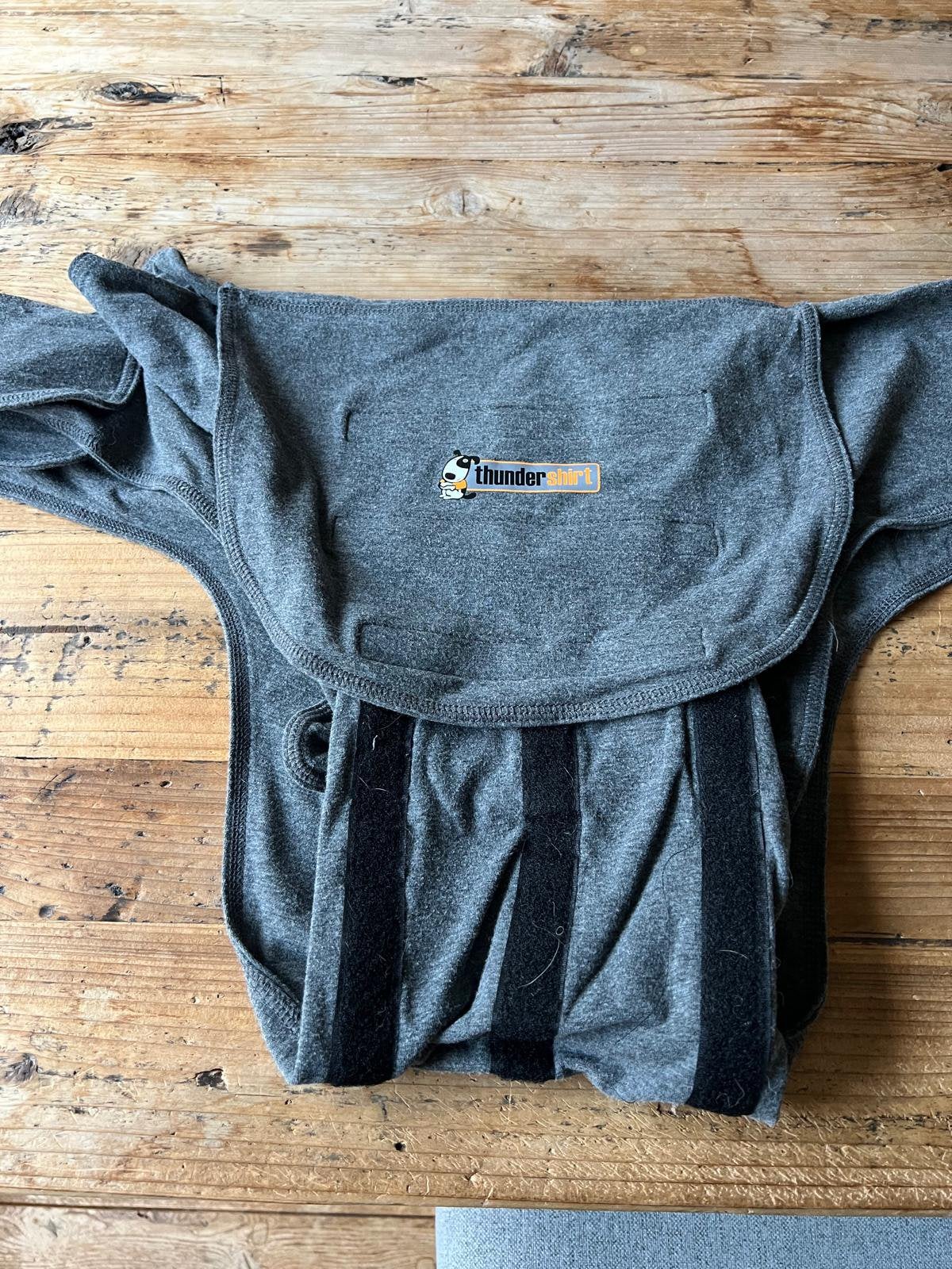 Grijs Thundershirt maat XL, Thundershirt, Medisch/beschermend, Ophalen of Verzenden, Zo goed als nieuw