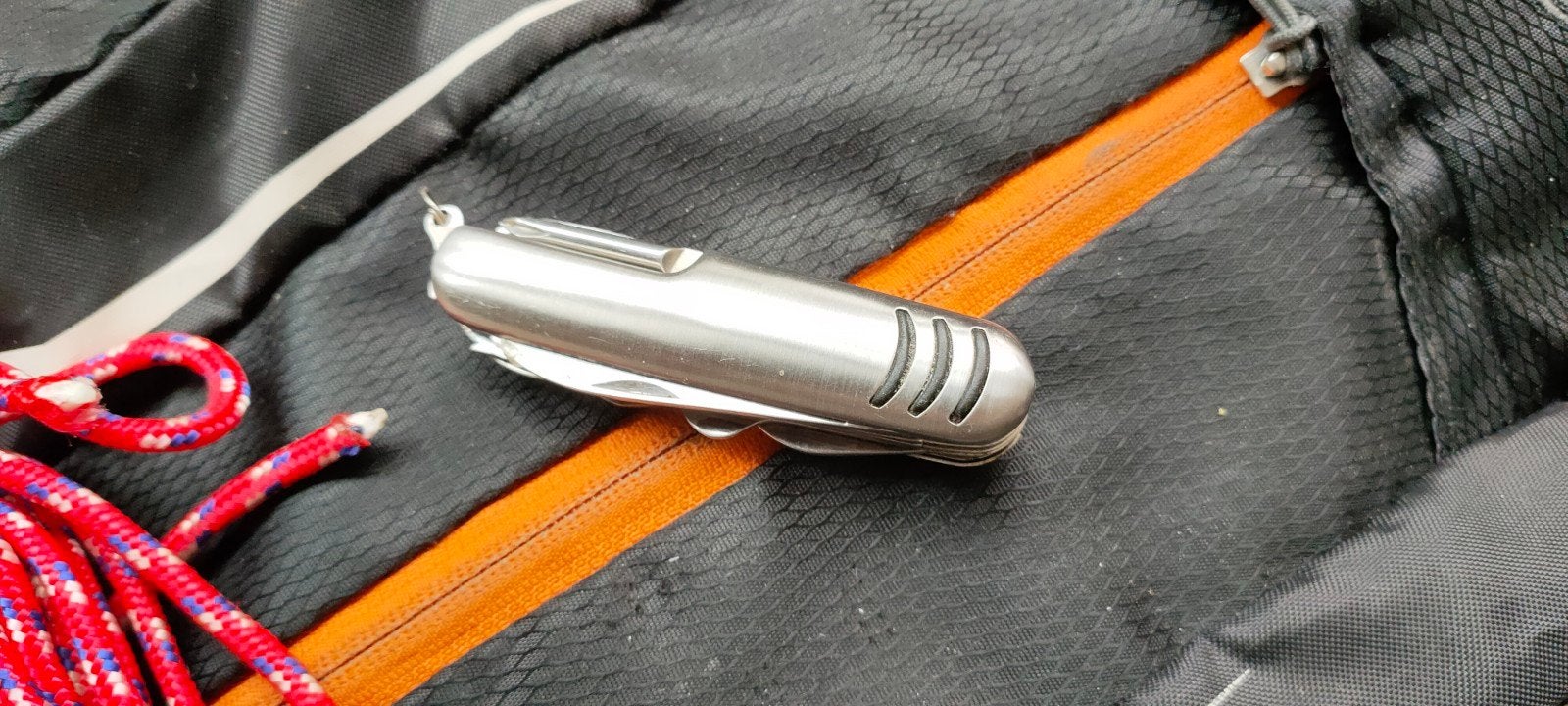 Veelzijdig Zakmes voor Avontuurlijke Ontdekkingsreizigers, Hobby en Vrije tijd, Overige Hobby en Vrije tijd, Ophalen of Verzenden