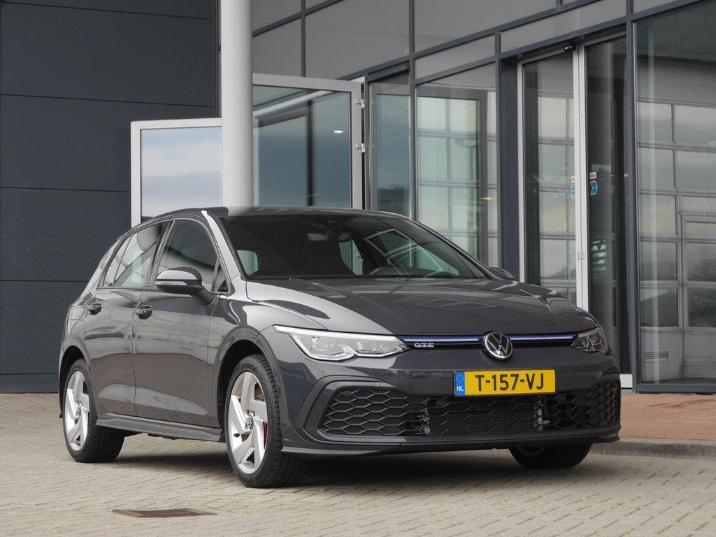 Volkswagen Golf 1.4 eHybrid GTE | Afneembare trekhaak | Navi, Gebruikt, 4 cilinders, 1524 kg, 84 €/maand