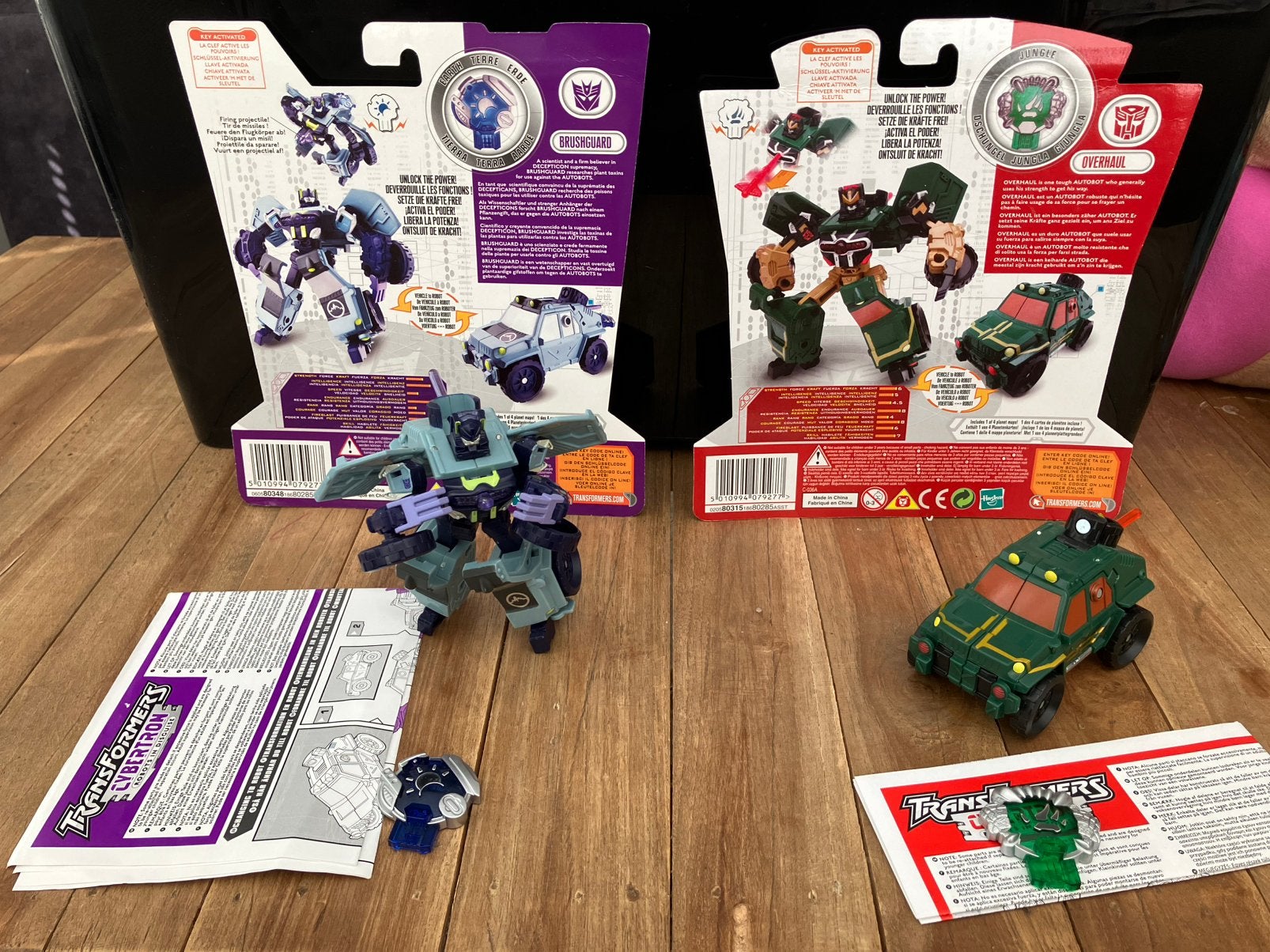 Transformers Cybertron Brushguard en Overhaul, Verzamelen, Transformers, Overige generaties, Ophalen of Verzenden, Zo goed als nieuw