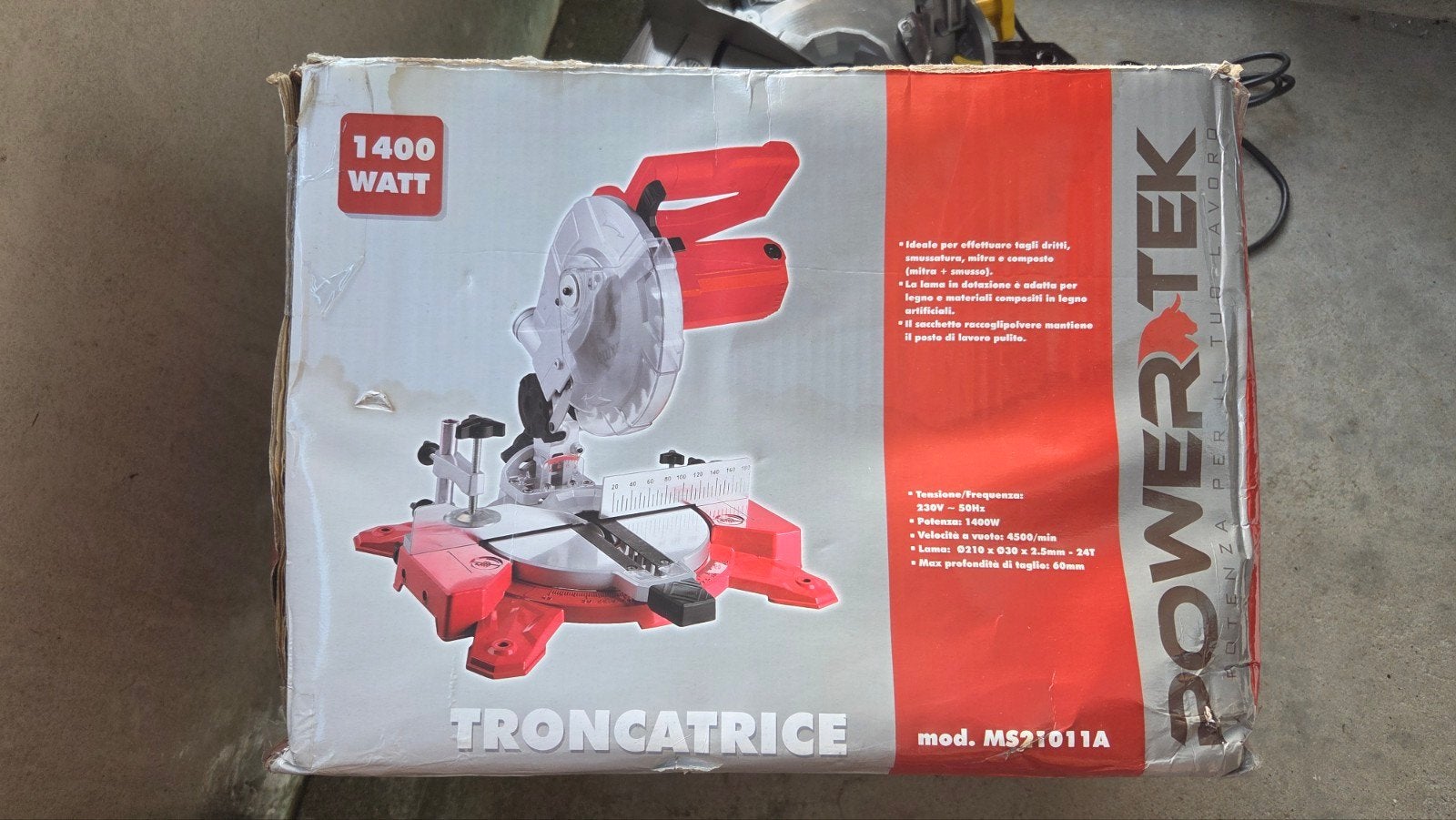 Powertek Afkortzaag 1400W - Nooit gebruikt, Ophalen, 70 mm of meer, Zo goed als nieuw, Afkortzaag