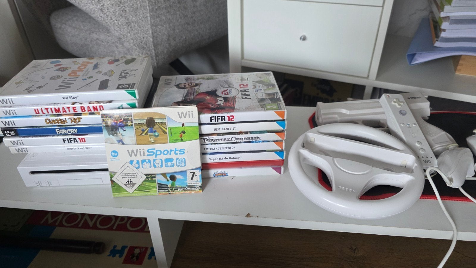 Wii console met 10 games en accessoires, Spelcomputers en Games, Ophalen of Verzenden, Gebruikt, Met 1 controller, Met games