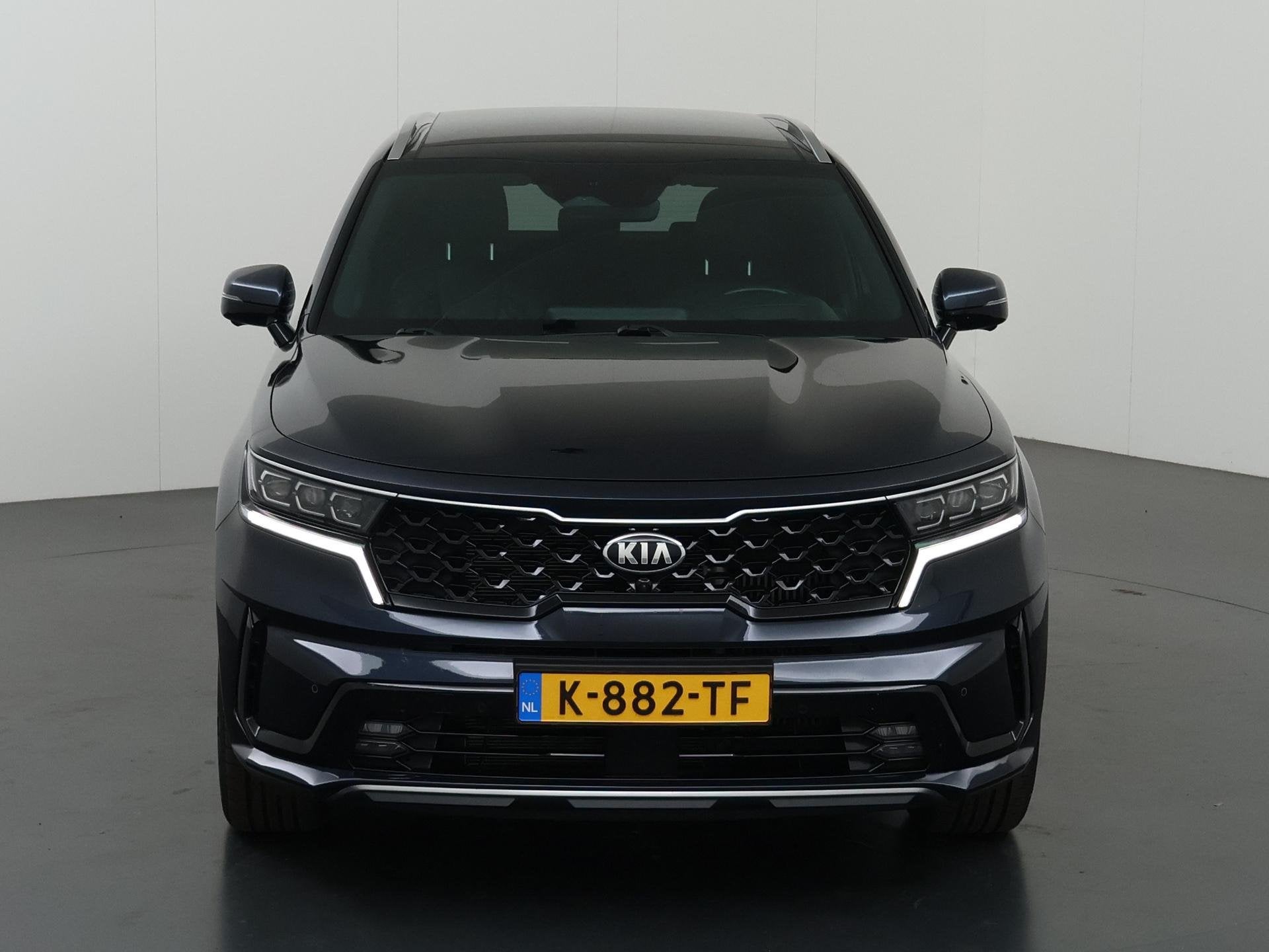 Kia Sorento 1.6 T-GDI Plug-in Hybrid 4WD ExecutiveLine 7p. |, Auto's, Kia, 14 kWh, Gebruikt, Euro 6, 4 cilinders