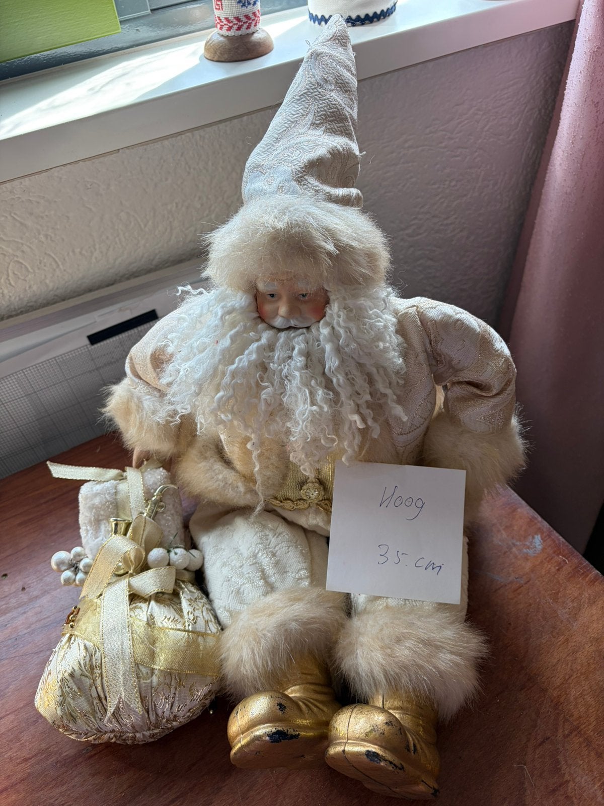 Zittende kerstman, Ophalen of Verzenden, Zo goed als nieuw