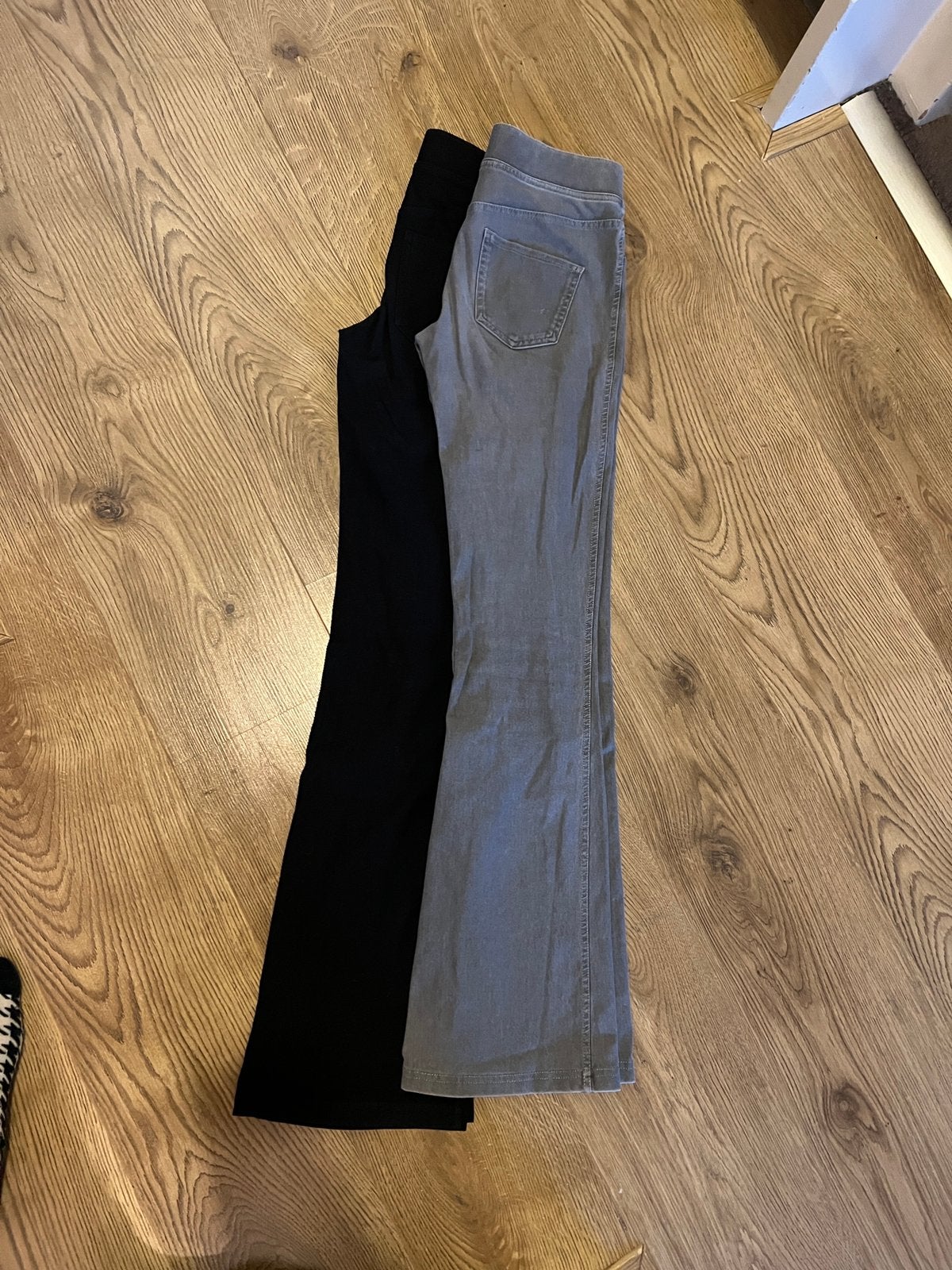 2x broek maat 164, Kinderen en Baby's, Kinderkleding | Maat 164, Ophalen of Verzenden, Zo goed als nieuw