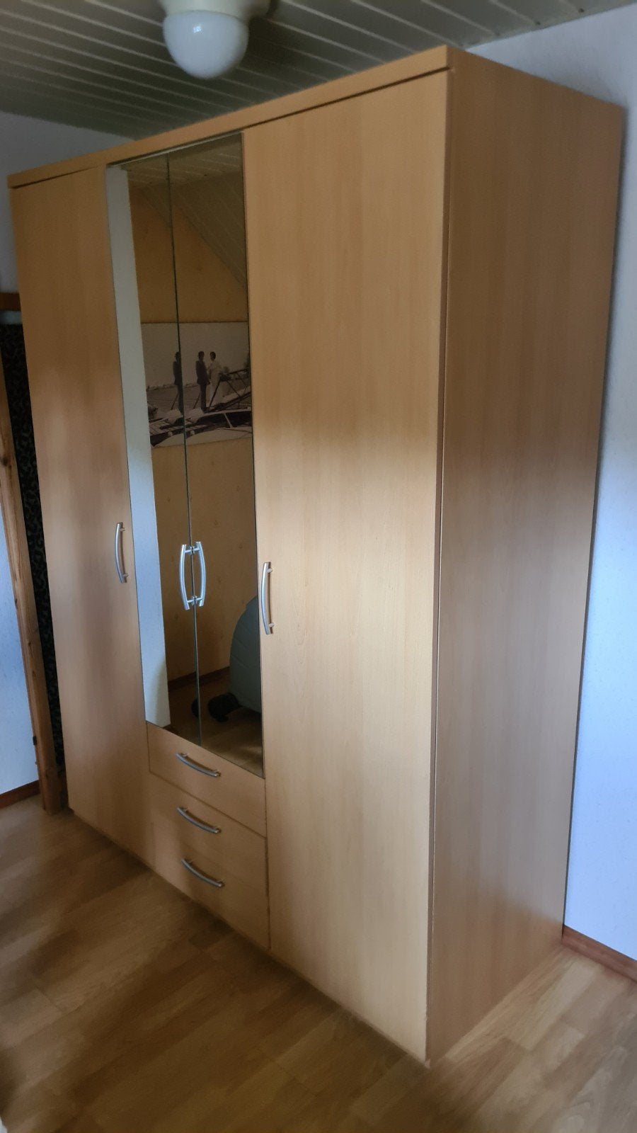 3 dreurs linnenkast 150 cm breed 197 cm hoog 60 cm.diep, Gebruikt, 100 tot 150 cm, 50 tot 75 cm, Ophalen