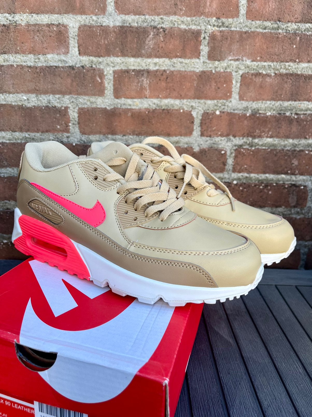 Nike air max 90 am90 43 sand brown red new ds, Bruin, Verzenden, Nieuw, Sneakers of Gympen