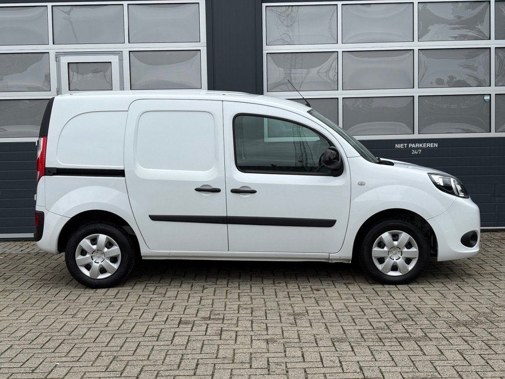 Renault KANGOO 1.5 dCi 95PK Work Edition / Navi / Airco / PD, Voorwielaandrijving, Renault, Wit, Origineel Nederlands