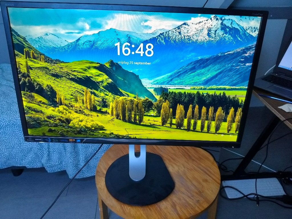 Philips BDM3270QP2 32 inch QHD Monitor – 2560x1440, Ophalen, IPS, Refurbished, DisplayPort