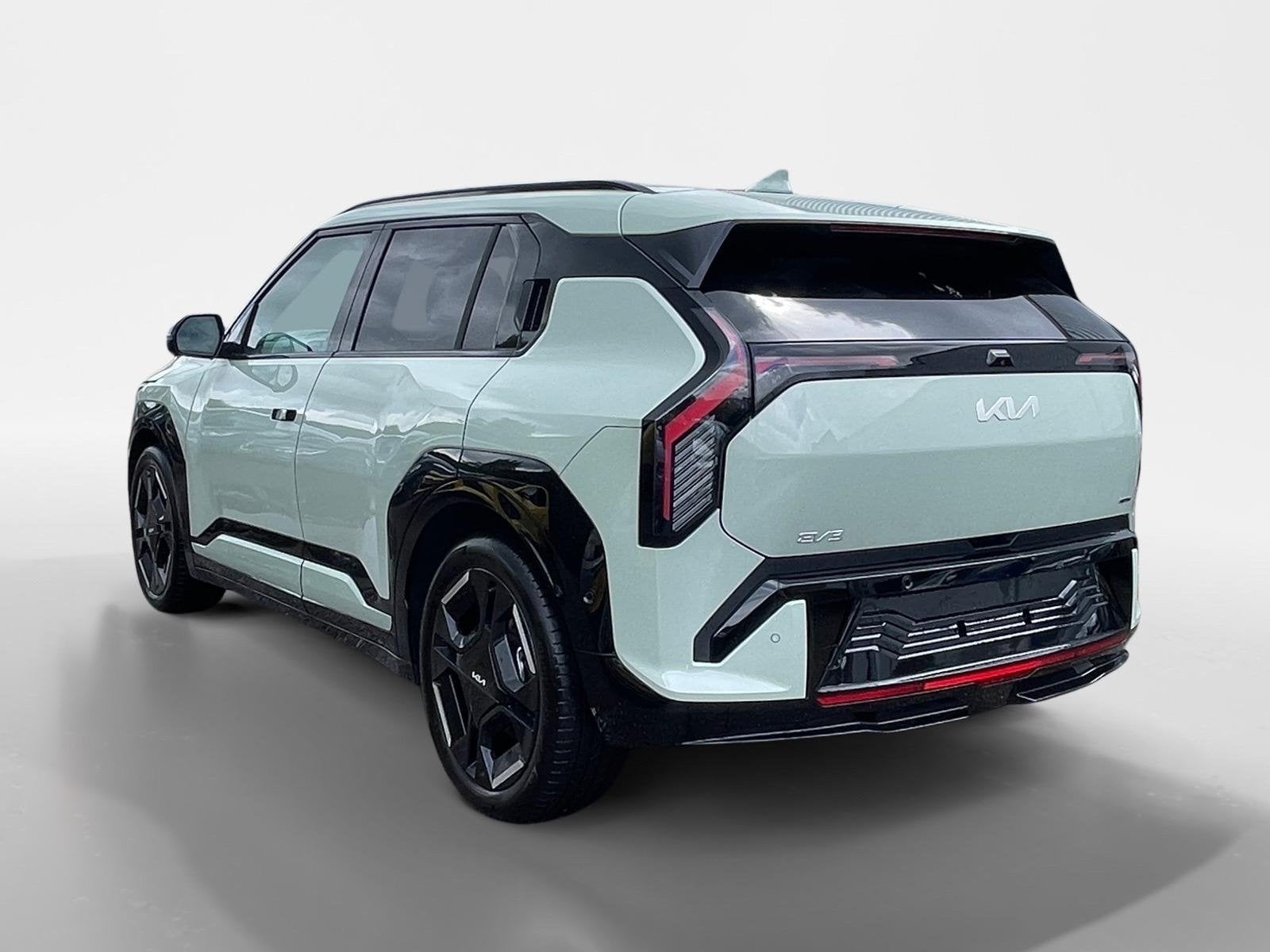 Kia EV3 GT-PlusLine 81.4 kWh | Head up display | Elektrische, 750 kg, 204 pk, SUV of Terreinwagen, Geïmporteerd