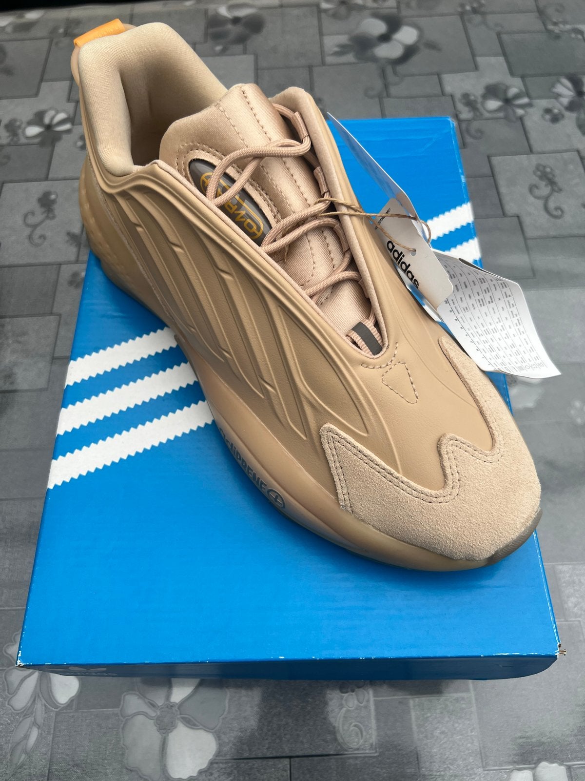 Adidas Ozrah, Overige kleuren, Nieuw, Ophalen of Verzenden, Sneakers of Gympen