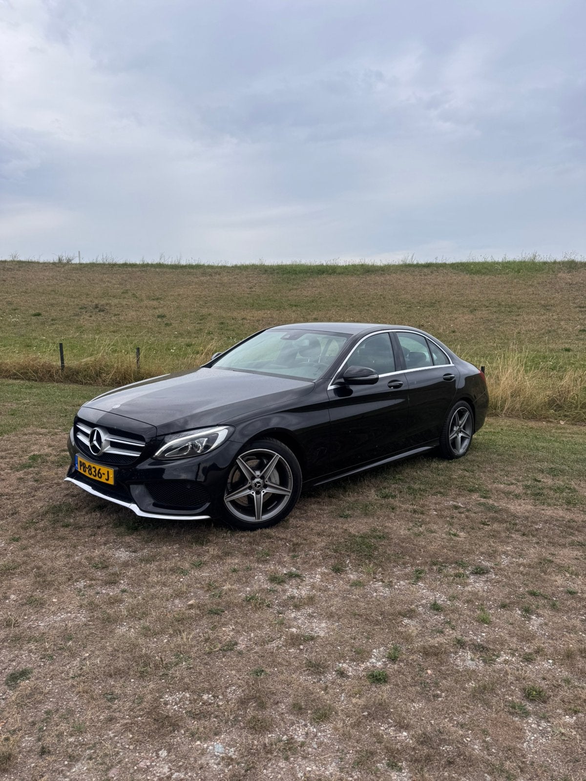 Mercedes-Benz C-Klasse C200 2.0 183pk 2016 Zwart, Auto's, 1800 kg, Zwart, 4 cilinders, Zwart