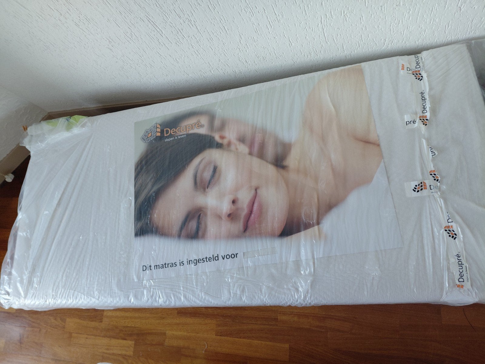 ZGAN Decupré matras van 30 cm dik

200x90x30 cm

Ik verkoop, Ophalen of Verzenden, Zo goed als nieuw, Eenpersoons, 90 cm