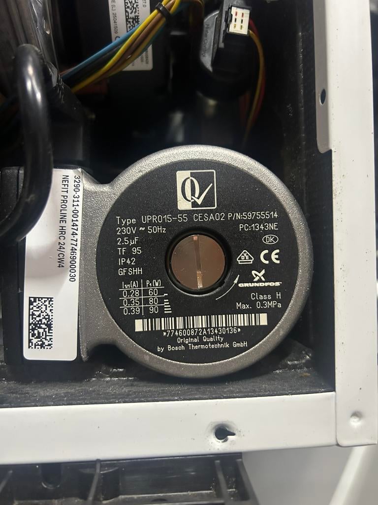 Upro 15-55 cv pomp uit nefit proline bosch grundfos, Ophalen of Verzenden, Zo goed als nieuw