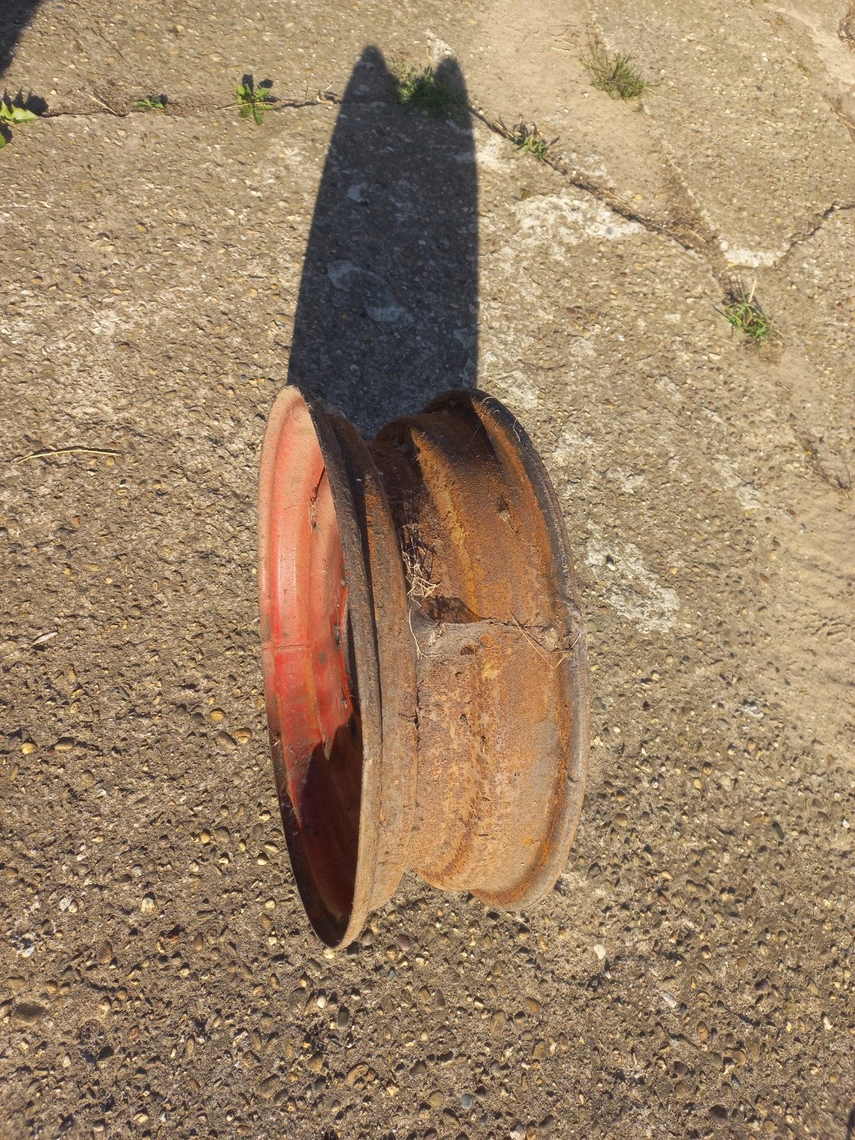 velg voorwiel volvo bm 350, Ophalen