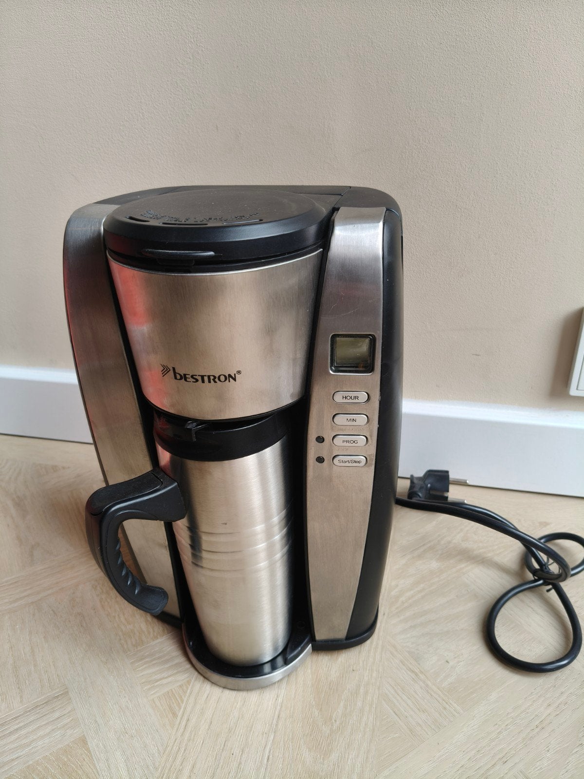 Bestron Personal Thermo Koffiezetapparaat met Timer, Afneembaar waterreservoir, Gemalen koffie, Ophalen of Verzenden, 2 tot 4 kopjes