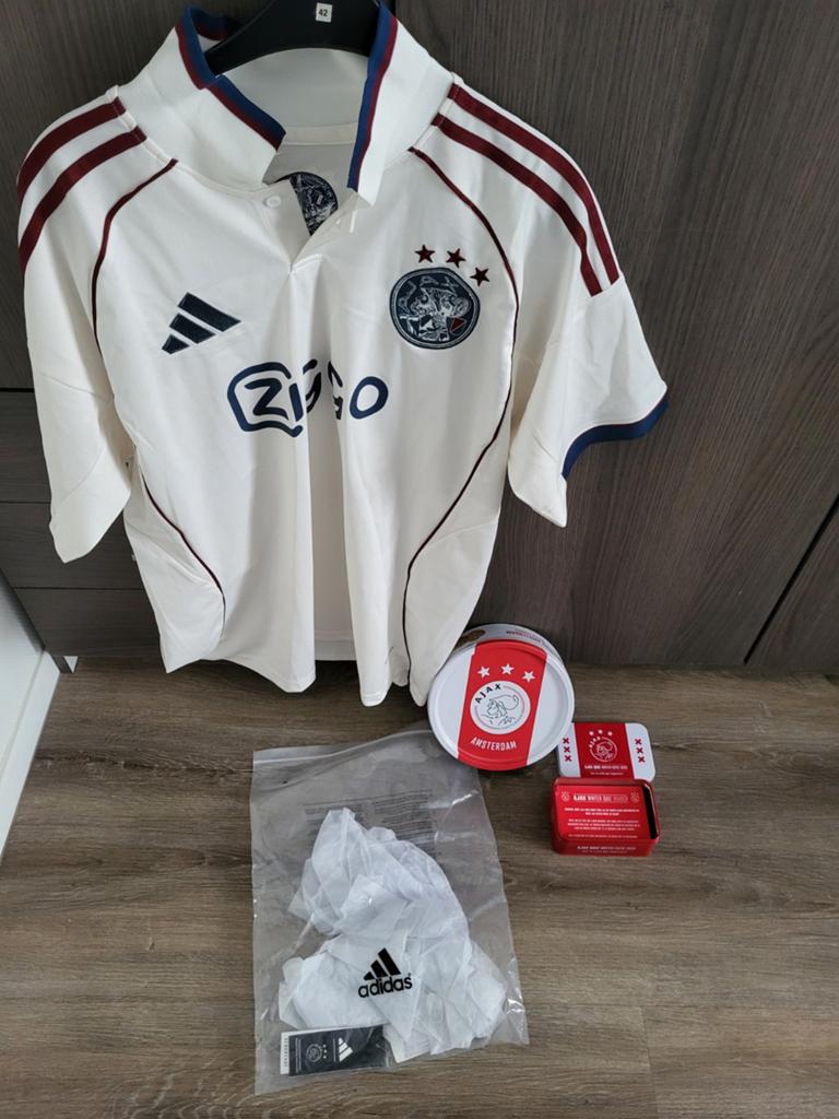 Mooie Ajax spullen uniek glas en Ajax schirt Enz, Ophalen of Verzenden, Zo goed als nieuw