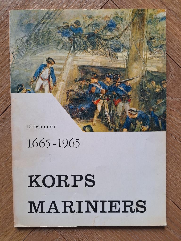 10 december 1665-1965 Korps Mariniers, Verzamelen, Militaria | Tweede Wereldoorlog, Ophalen of Verzenden, Marine, Nederland, Boek of Tijdschrift