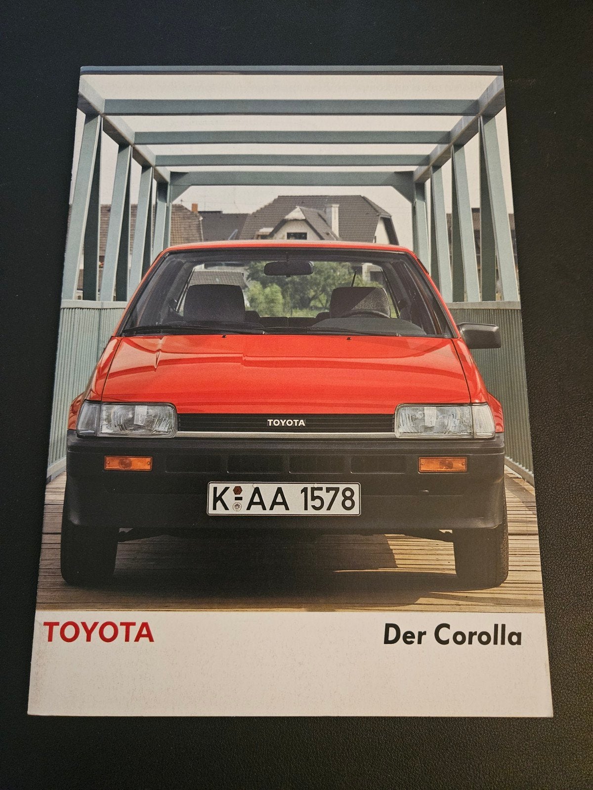 Brochure Toyota Corolla 1985, Ophalen of Verzenden, Zo goed als nieuw, Toyota