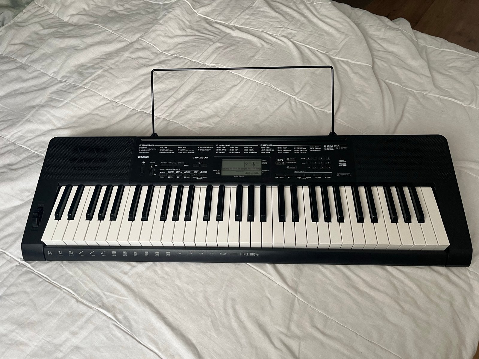 Casio CTK-3500 keyboard met standaard en koptelefoon, Ophalen, Casio, 61 toetsen, Zo goed als nieuw