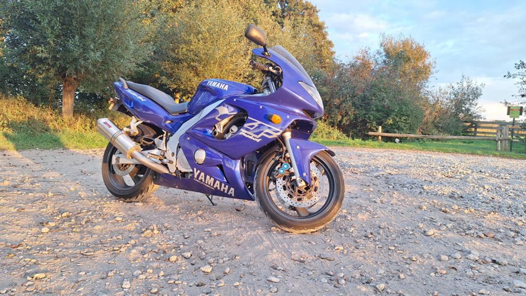Yamaha thundercat yzf 600r te ruil!, Ophalen, Benzinemotor, 1800 rpm of meer