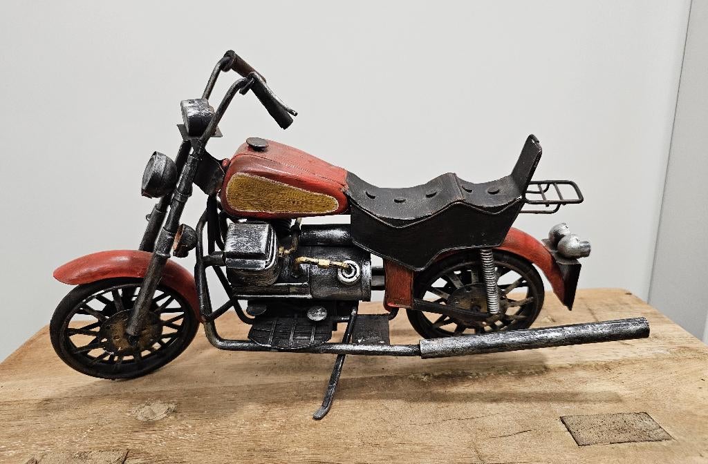 LEUK SCHAALMODEL MOTOR, Ophalen of Verzenden, Zo goed als nieuw, Motor