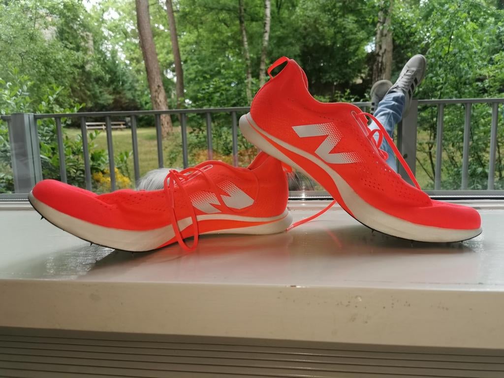 New Balance spikes – bijna nieuw, Sport en Fitness, Ophalen of Verzenden, Zo goed als nieuw, Spikes, Overige merken