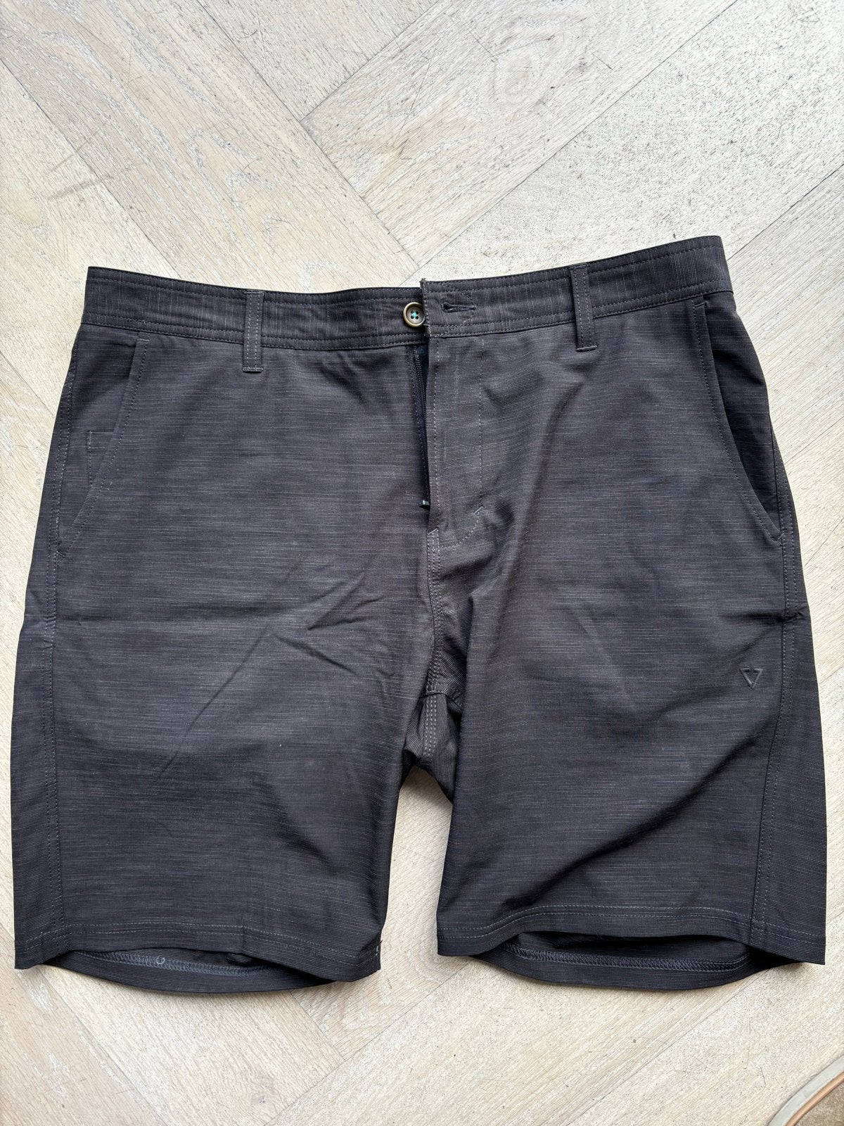 Vissla Boardshort / Korte Broek Maat 34, Ophalen of Verzenden, Zo goed als nieuw, Overige maten, Zwart