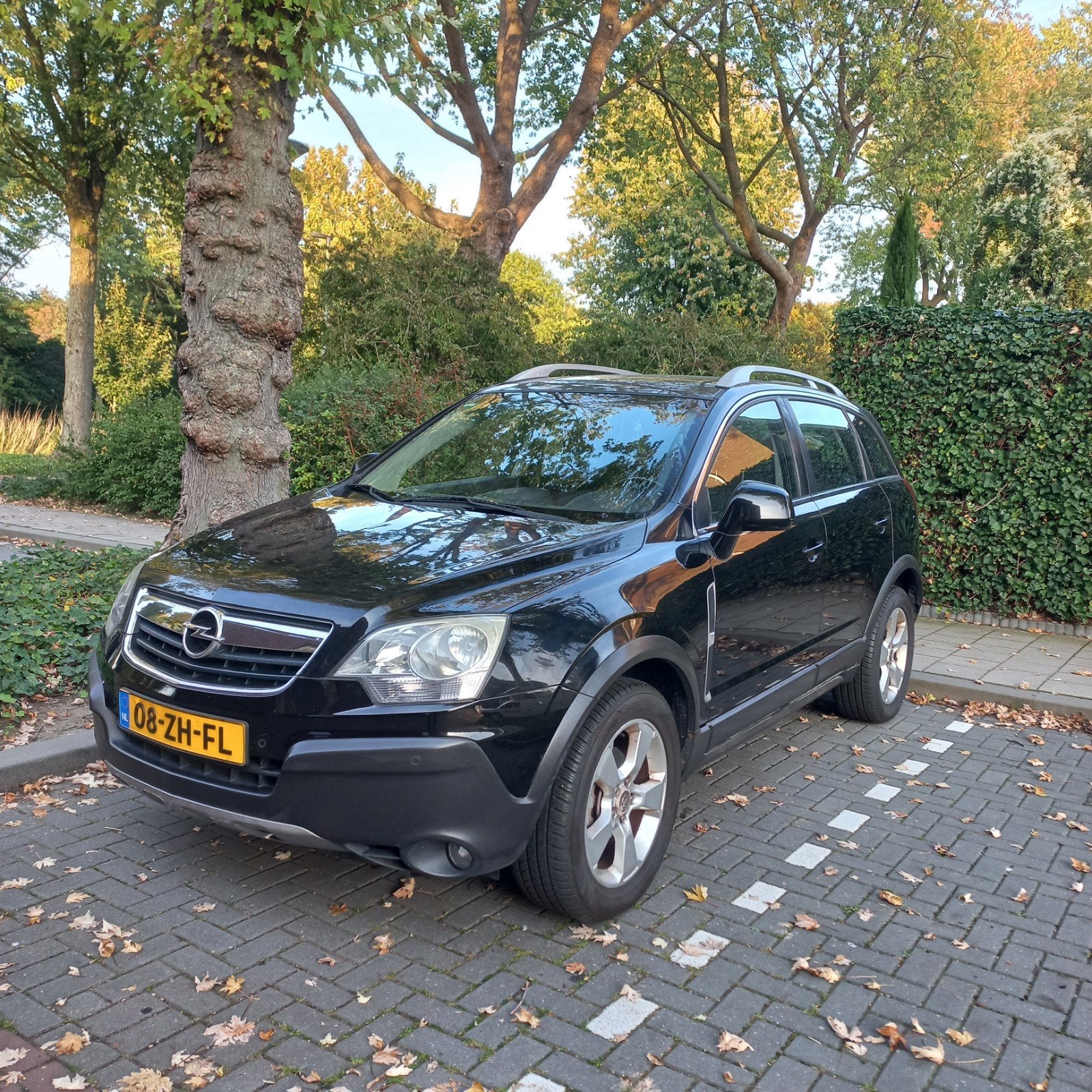 Opel Antara 2.4 16V 2008 apk 09-2027 inruil mogelijk, Auto's, Stof, Zwart, 4 cilinders, Zwart
