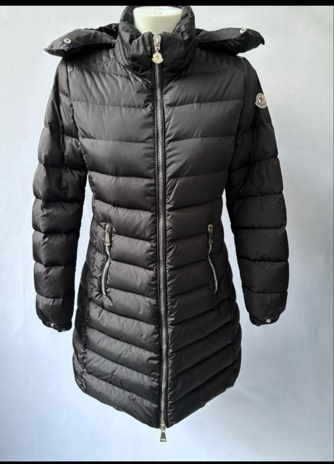Mooie Moncler dames gewatteerde jas met capuchon, Ophalen of Verzenden, Zo goed als nieuw, Maat 36 (S), Zwart