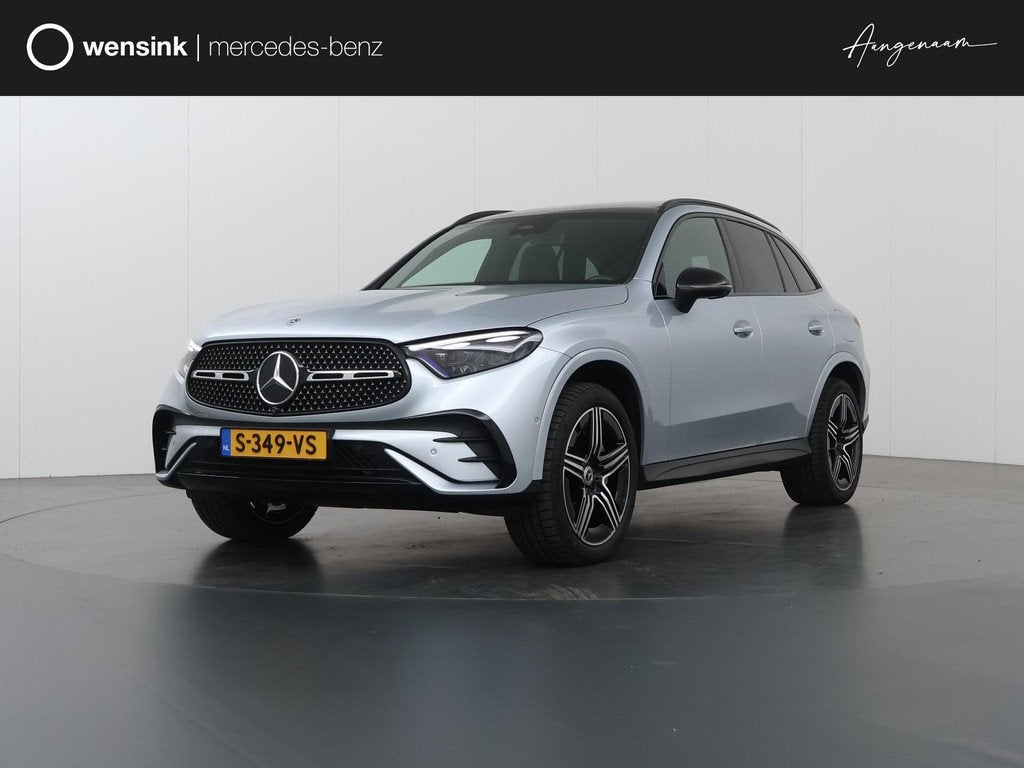 Mercedes-Benz GLC-klasse 300e 4MATIC AMG Night | Lederen bek, Auto's, Mercedes-Benz, Bedrijf, Te koop, GLC, 360° camera, 4x4, ABS