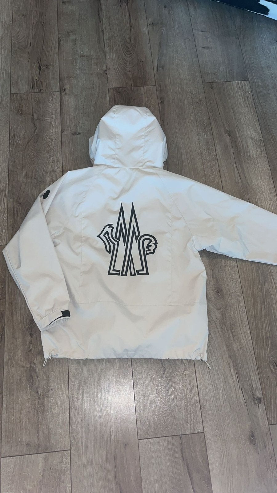 Moncler Hooded Jacket met Groot Logo Achterkant, Ophalen of Verzenden, Zo goed als nieuw, Maat 46 (S) of kleiner, Zwart