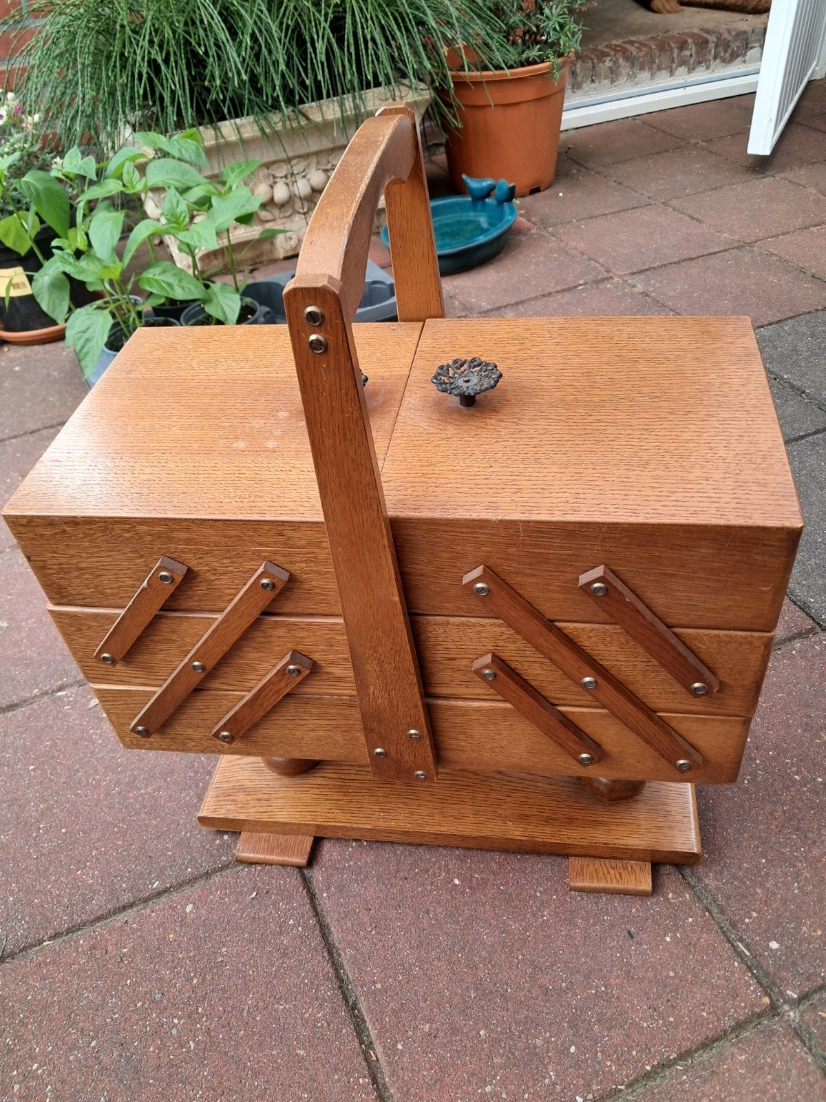 Vintage naaibox /kist . OPHALEN, Ophalen